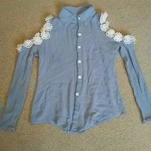 Stretchy Blue Cold Shoulder Button Down Floral Top